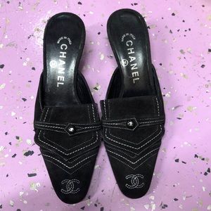 Chanel Kitten Heels